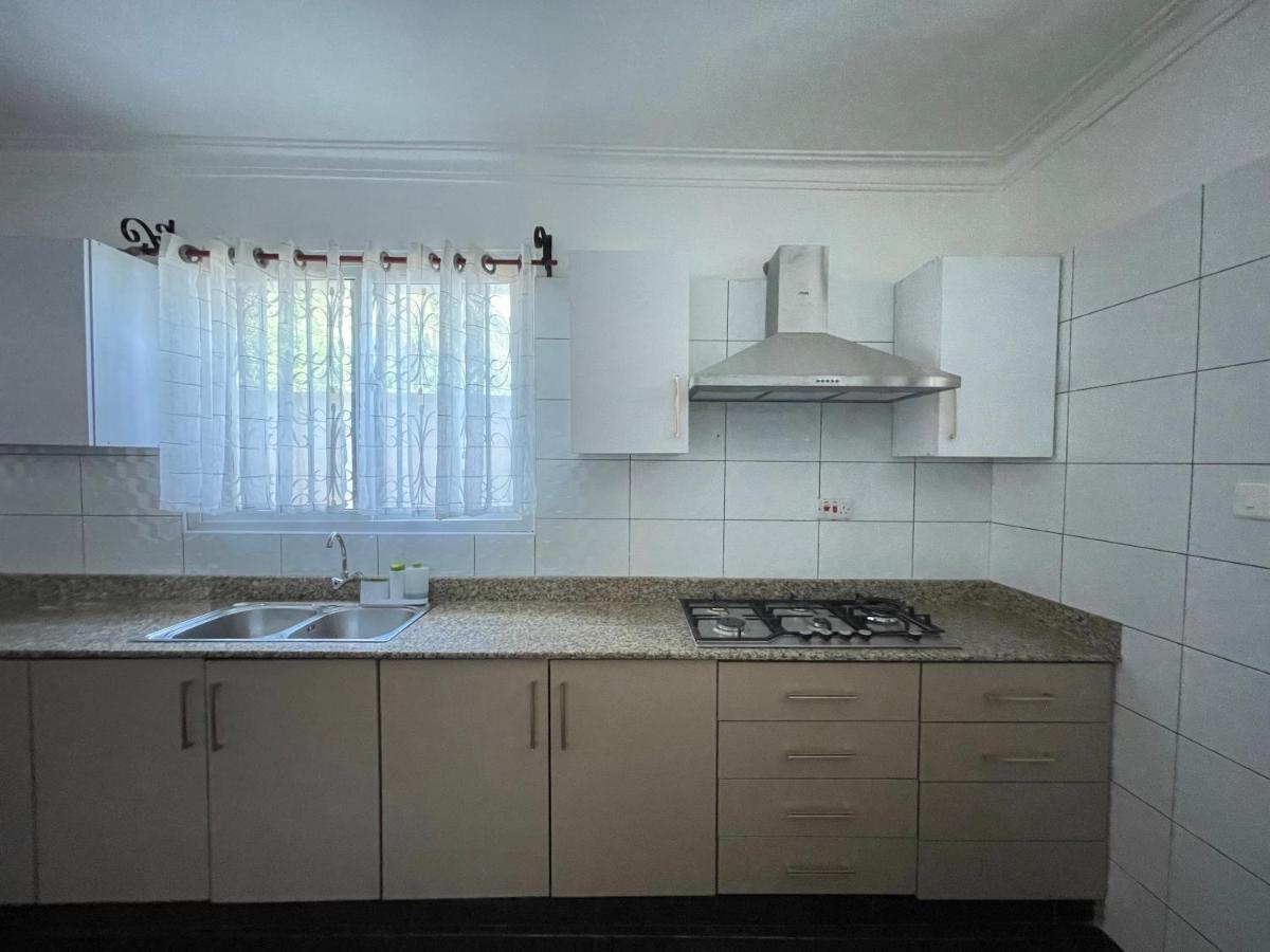 Mudzini Gardens - Luxury With A Pool Villa Mombasa