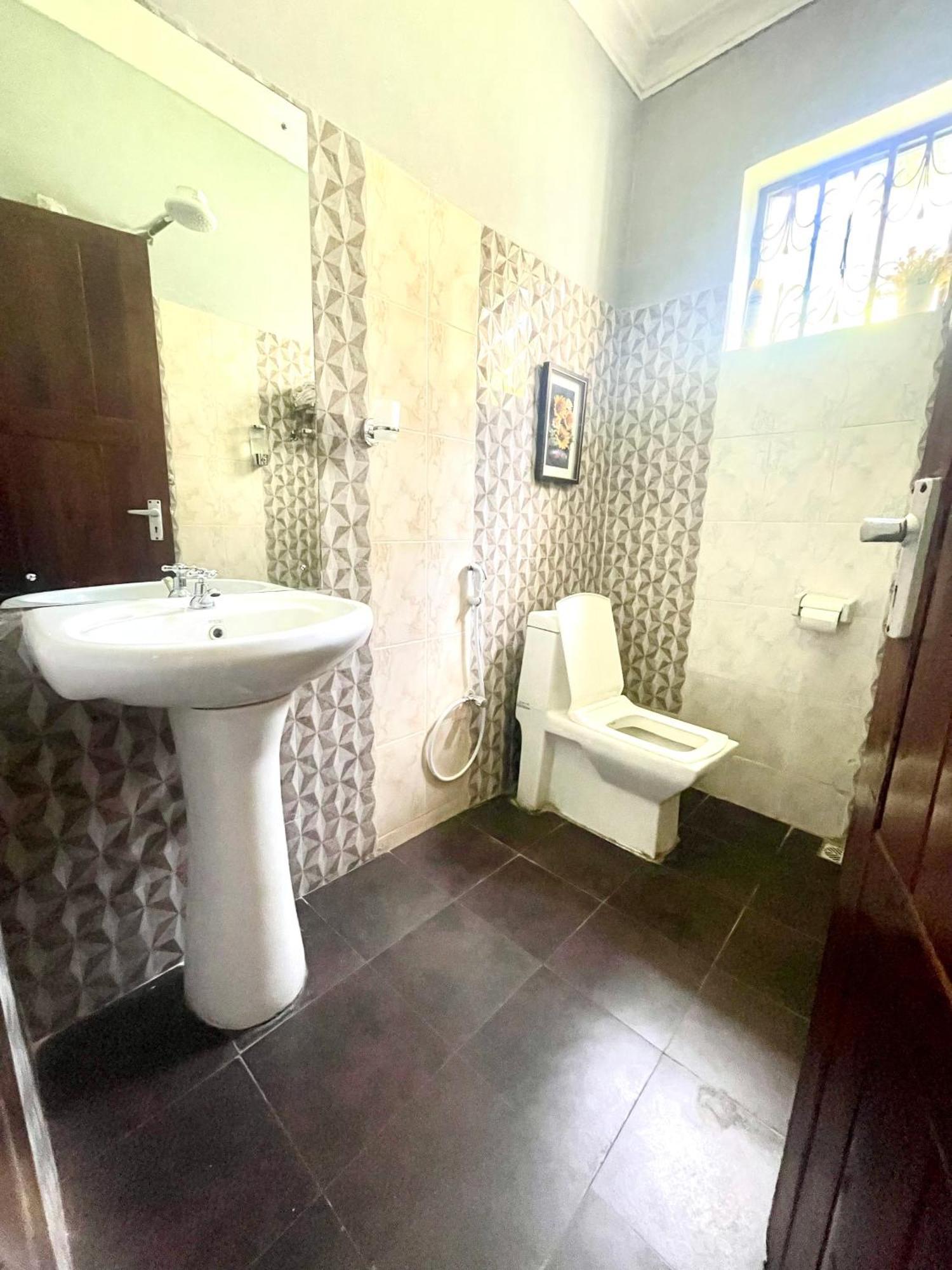 Mudzini Gardens - Luxury With A Pool